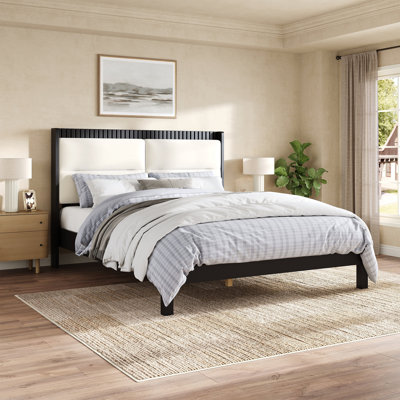 Structure de lit plateforme en bois massif avec tête de lit tapissier en velours beige, noir, aucun sommier tapissier requis