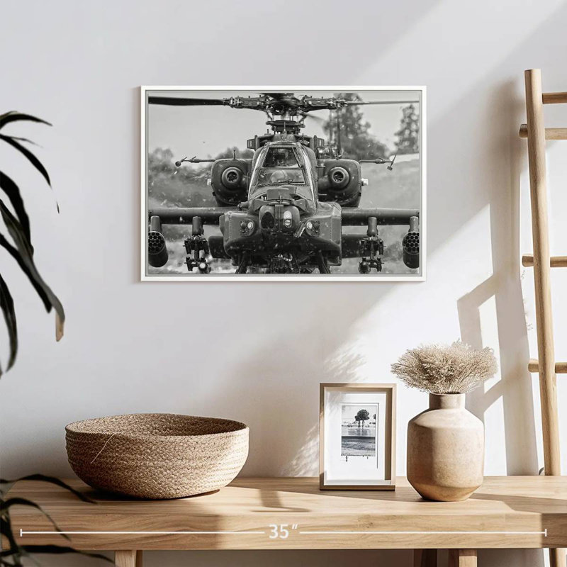 Hélicoptère de chasse Apache, 46 po x 31 po, Cadre flottant noyer