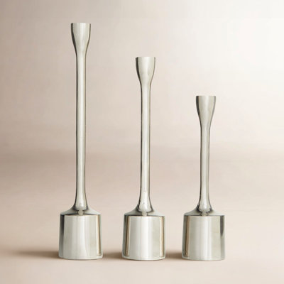 CosmoLiving by Cosmopolitan Aluminum Candlestick