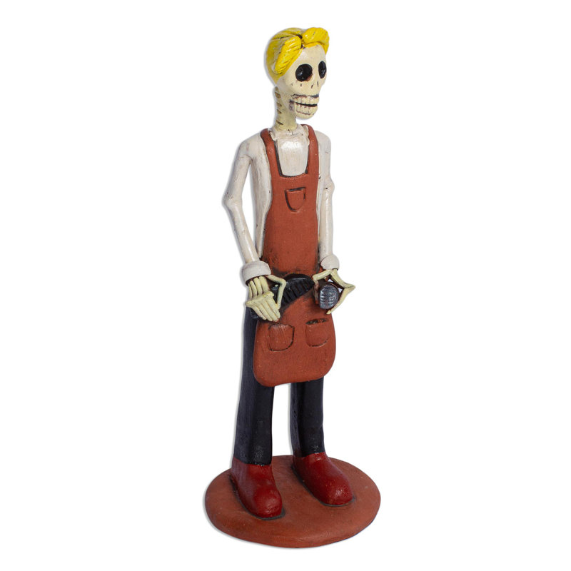 Figurine Erika Barber Catrin