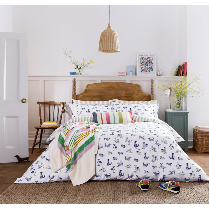 The Beekeepers Cottage Throw