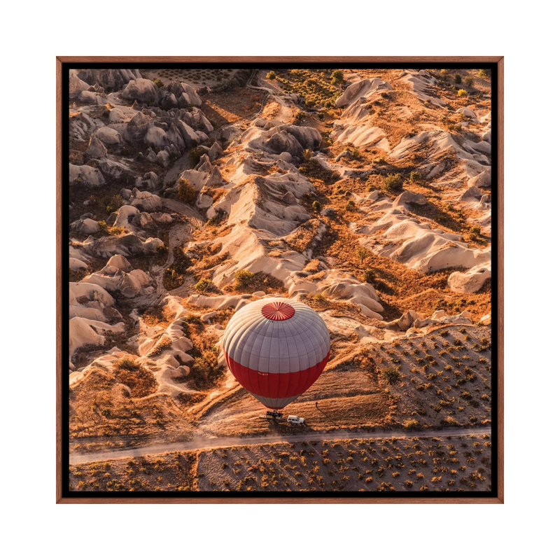 « Landing » par Hobopeeba-reproduction de photo, Pas de tapis, H 26 po x l 26 po x P 1,5 po