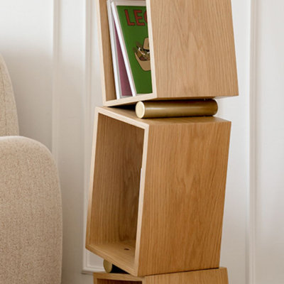 Bibliothèque irrégulière de style européen