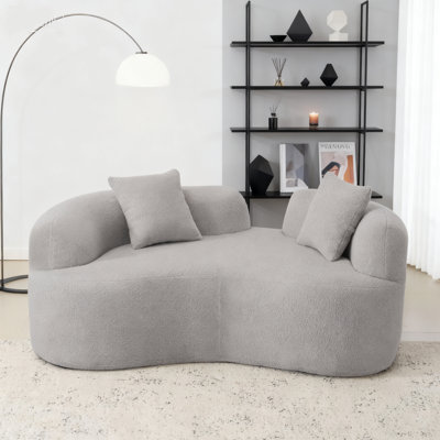 Causeuse incurvée en velours gris Teddy, canapé à compression en forme de cœur 66,93 pouces, canapé à fermeté moyenne avec capacité de poids de 350 lb, aucun assemblage requis pour les petits appartements