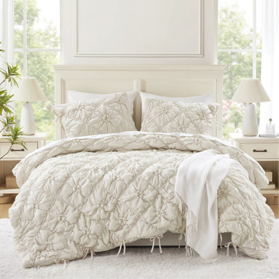 Édredon pour très grand lit 3 pièces - édredon floral texturé, broderie décontractée, pli élastique, rembourrage respirant, jolis accents lavables à la machine de trois pièces, look douillet, microfibre, toute l'année