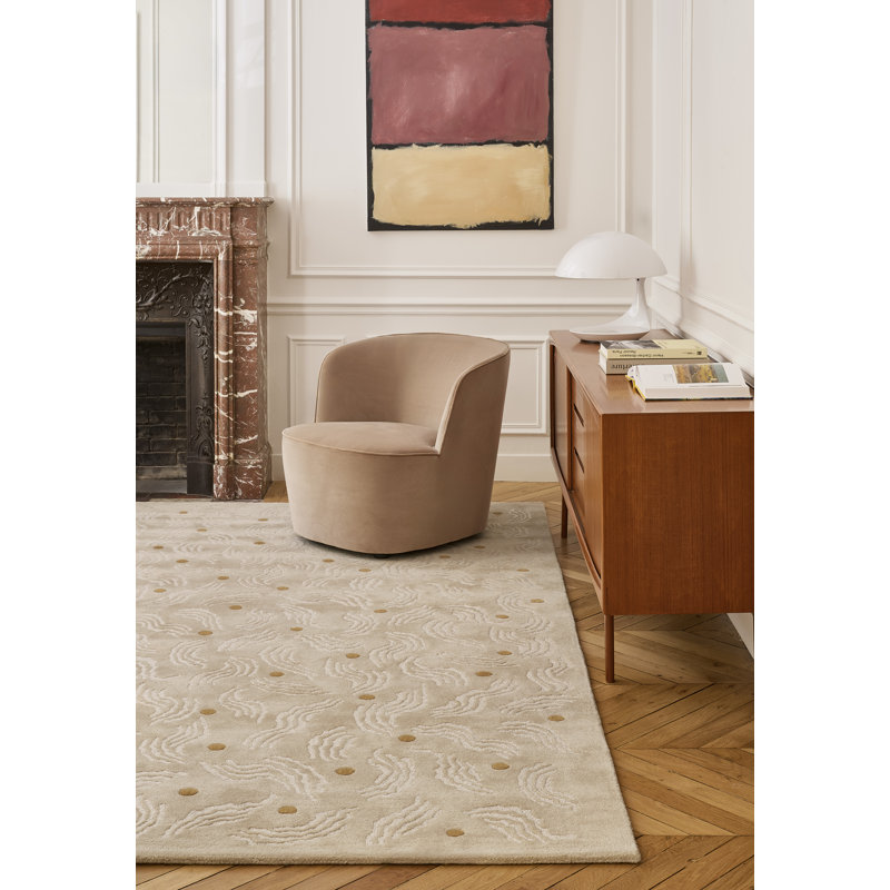 Miramar, Rectangle 8'2" x 11'6"