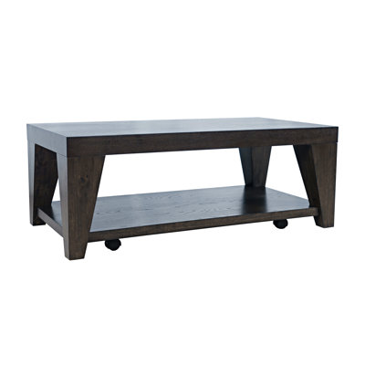 Table basse 50 po avec tablette de rangement et roulettes cachées Nicci Hewitt