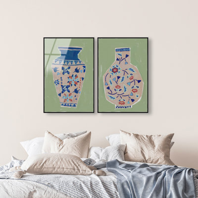 Heirloom Vase Set Set by Oliver Gal