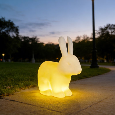 19 Inch High 16 Colors Glow Rabbit Shape Lamp， Solar Powered Integrated Led Color Changing Outdoor Light With Remote Control