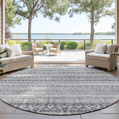 Tapis intérieur / extérieur gris lavable à la machine Xhevrie