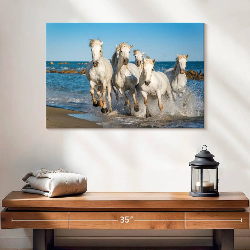 Brampt Camargue Horses, H 16 po x l 24 po