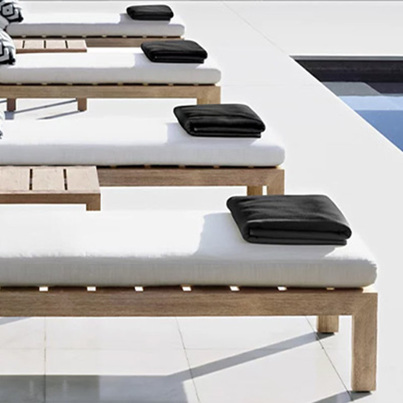Chaise longue d'extérieur en teck pour l'extérieur