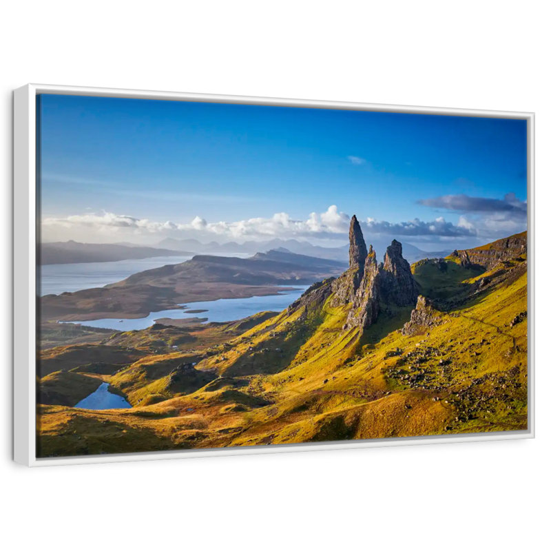 Vieil homme de Storr, Cadre flottant blanc, 46 po x 31 po