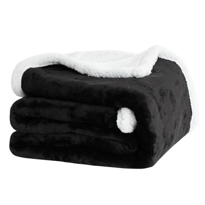 Double-Layered Sherpa Fleece Throw Blanket - 240Cm