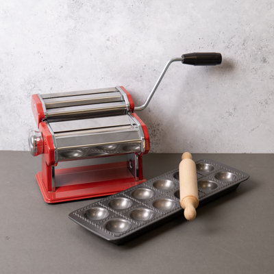 World Of Flavours Pasta Machine Set