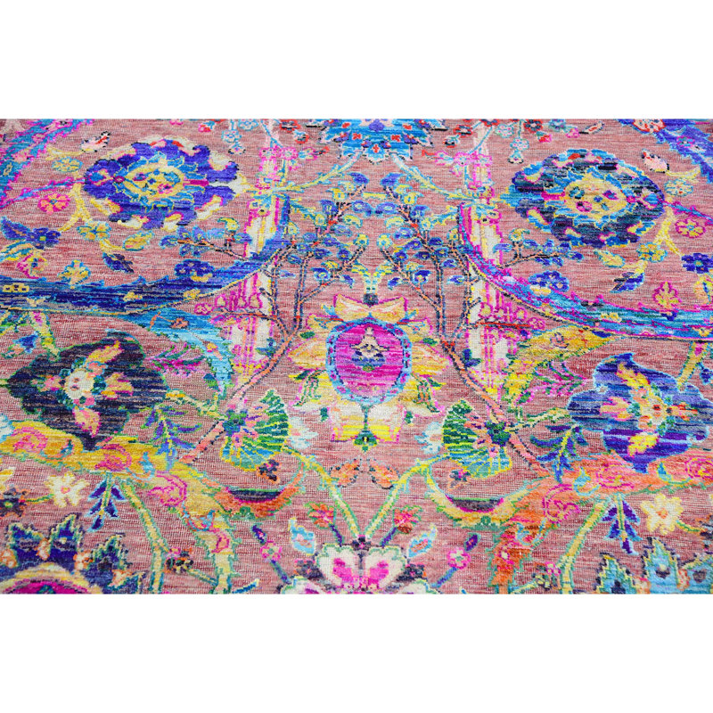 Oriental Area Rug in Rose, Rectangle 6' x 9'
