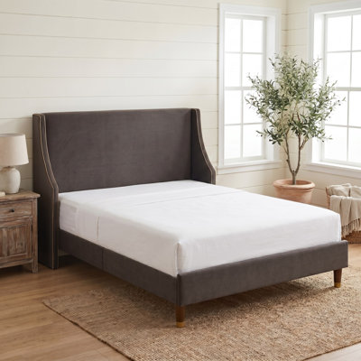 Melaya Elegant Wingback Upholstered Platform Bed Frame – Luxurious Design with Gold Piping, Sturdy Support, and Easy Assembly in Full & Queen Sizes