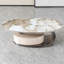 Table basse moderne ovale avec plateau en verre marbré et tiroir pour le rangement du salon