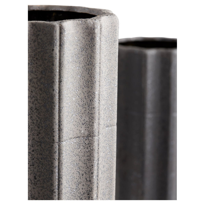 Vase Brutalist, H 13,5 po x l 6 po x P 6 po