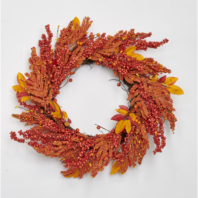 Couronne artificielle 21 po avec baies et feuilles d'automne
