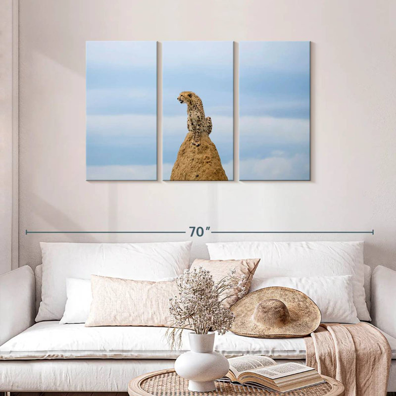 Scouting Wild Cat, 28" H x 45" W