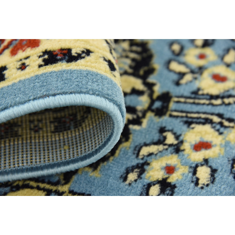 Tapis bourgogne Bhatari, Rectangle 4 pi 1 po x 6 pi 1 po, Light Blue