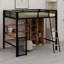 Lit mezzanine avec bureau et garde-robe de rangement, échelle encastrée et garde-corps sur toute la longueur