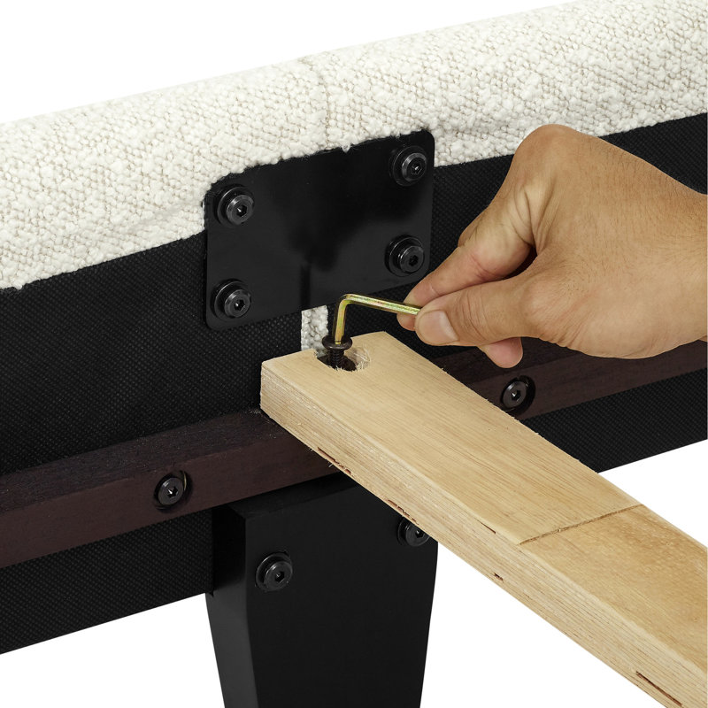Grand lit avec revêtement Boucle - Mobilier de chambre à coucher élégant et moderne