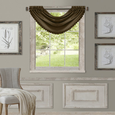 Ardmore Solid Colour Scalloped Window Valance