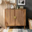 Buffet en noyer avec rainures