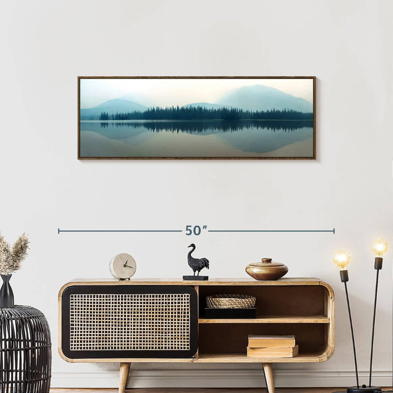 Lakeside Mountain Forest, 43 po x 15 po, Cadre flottant noyer