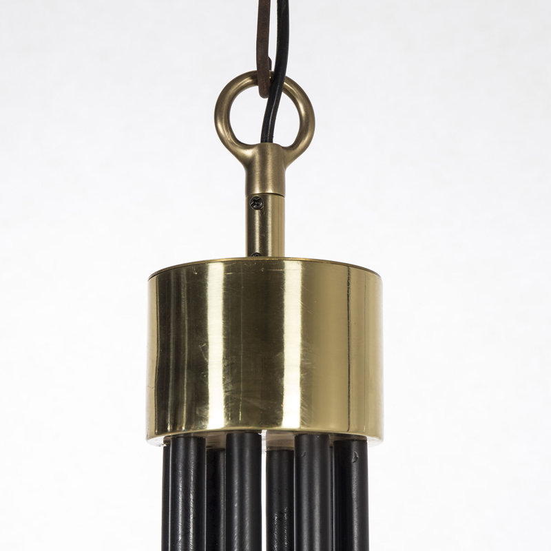 Lustre classique à 8 lumières nellcote, Laiton