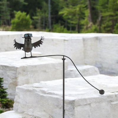 Decorative Steel Birds Garden Stake – Modern Eco-Friendly Recycled Metal Bird Ornament with Easy Placement