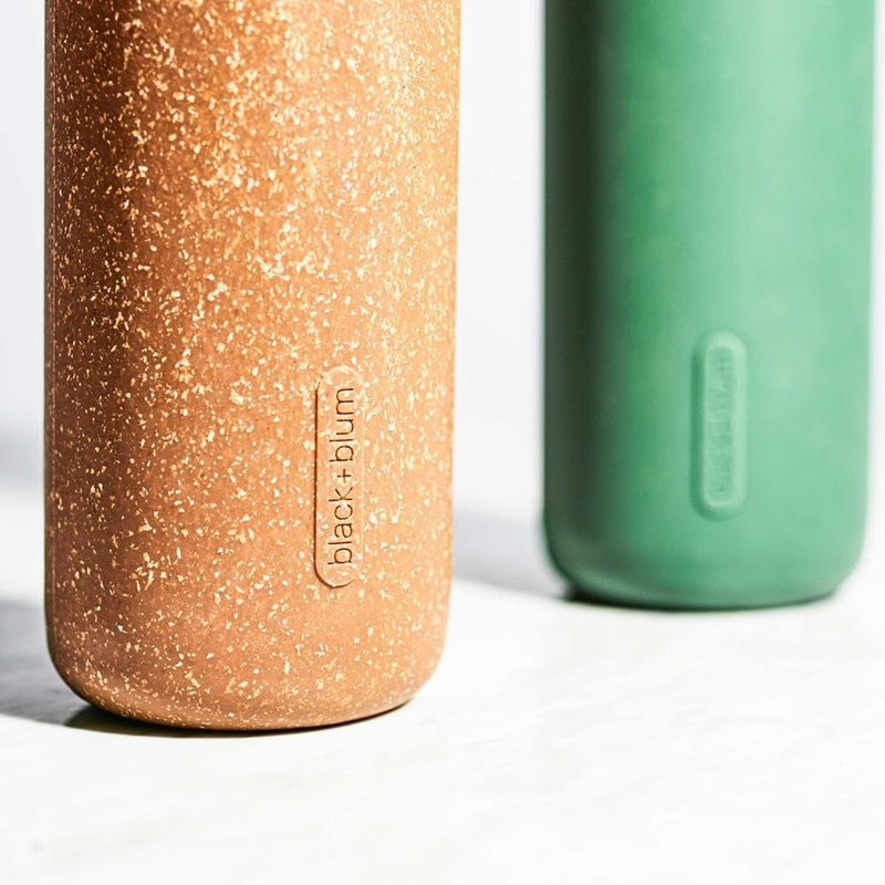 Black + Blum 600.3ml Glass Water Bottle, Olive