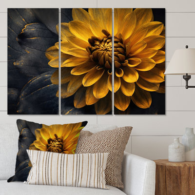 Plants & Flowers Wall Decor on Metal