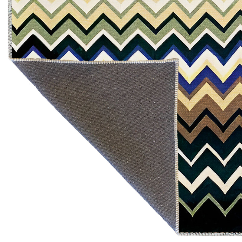 Tapis multicolore multicolore à motif géométrique triangulaire, Tapis de couloir 3 pi 9,81 po x 9 pi 10,11 po