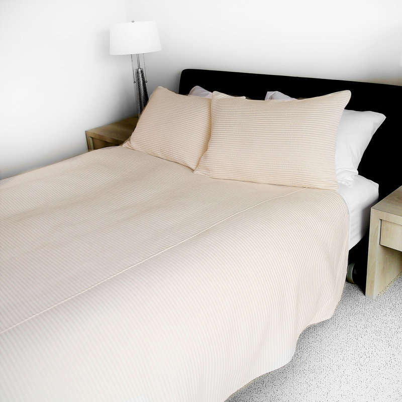 Cavendish Coverlet, Alabaster, King Coverlet