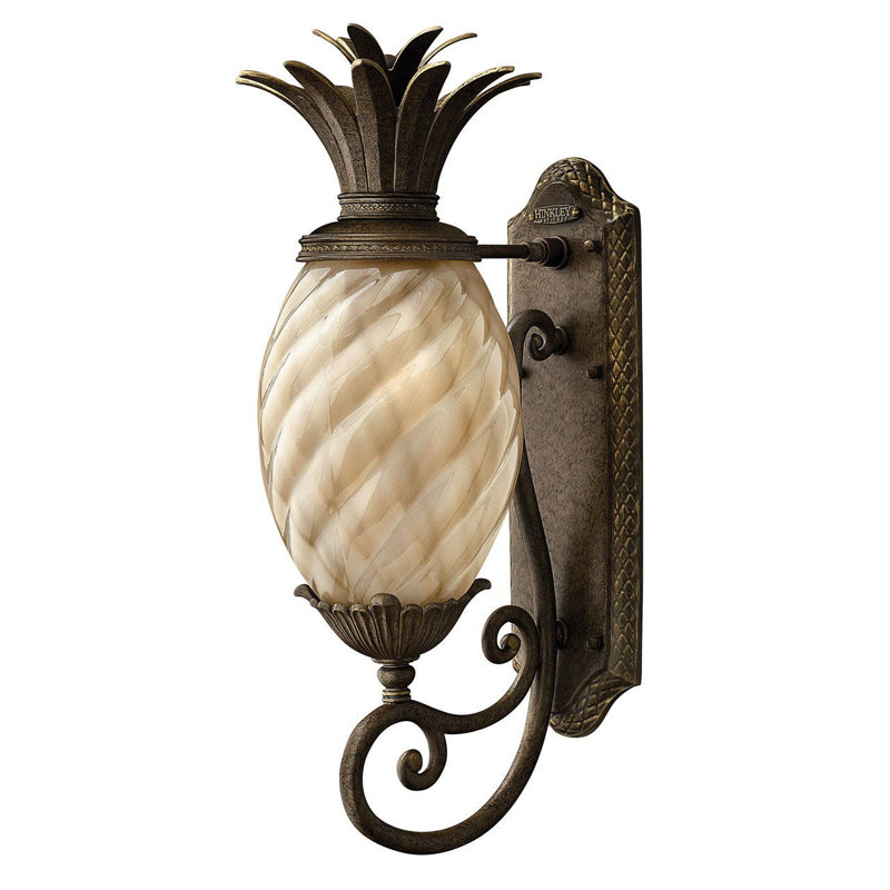Plantation 1 Light Wall Lantern, 21.25" H x 8" W x 11" D, Incandescent