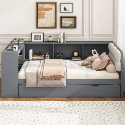 Daybed With Trundle And Charging Station