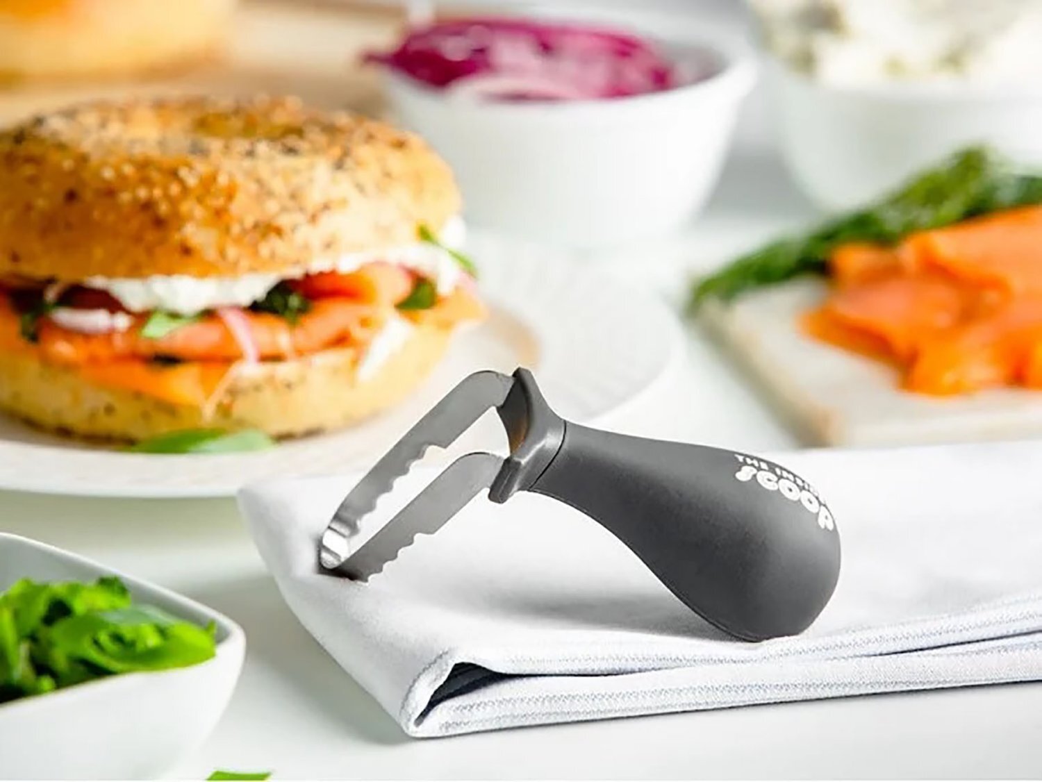 Juome 5 Wheel Pastry Cutter Stainless Pizza Slicer Multi-Round Dough Cutter Roller Cookie Pastry Knife Divider with Handle