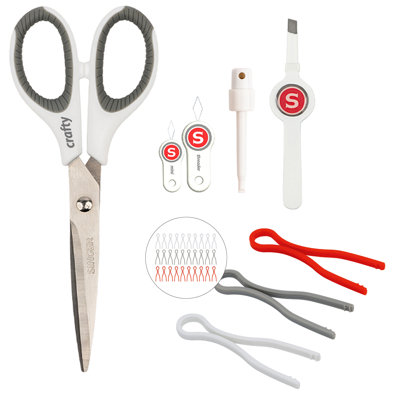 Singer Modern Maker Bundle For Machine Sewing Includes 6.5 Inch Craft Scissors, Tweezers, Needle Inserter, Needle Threader Set And Bobbin Pins