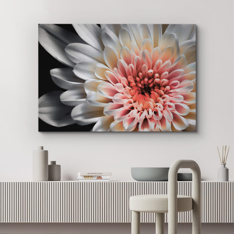 «Blooming Flower Close Up Southwest» sur, H 32 po x l 48 po