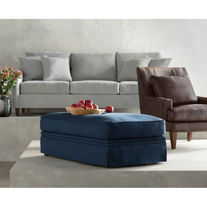 Repose-pieds rembourré avec rangement Shelby, Denim indigo classique