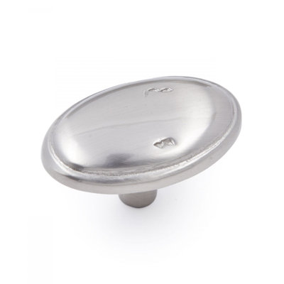 Distressed Oval Knob CK Series