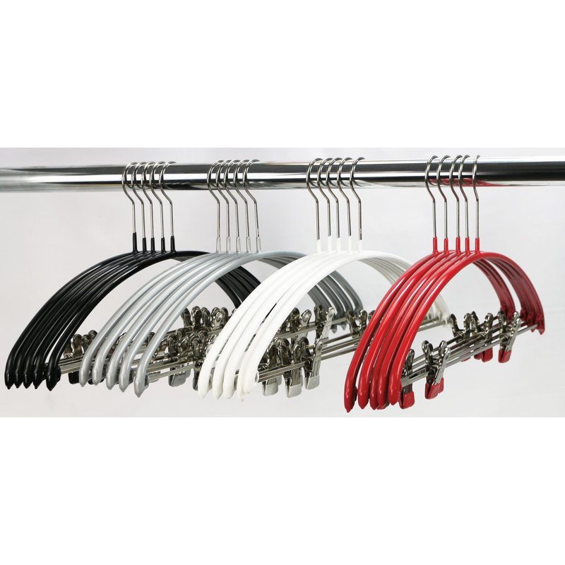 Cintre en métal antidérapant Bodyform, Rouge, H 8 po x l 16,75 po x P 1,25 po