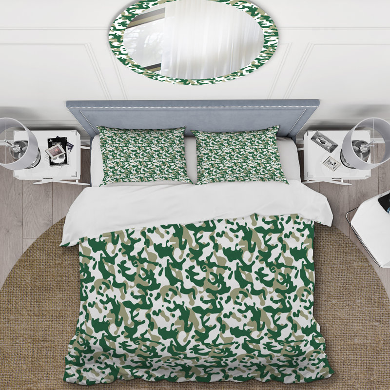 Green And White Camouflage Camouflage Duvet Cover, King Duvet Cover + 2 King Shams