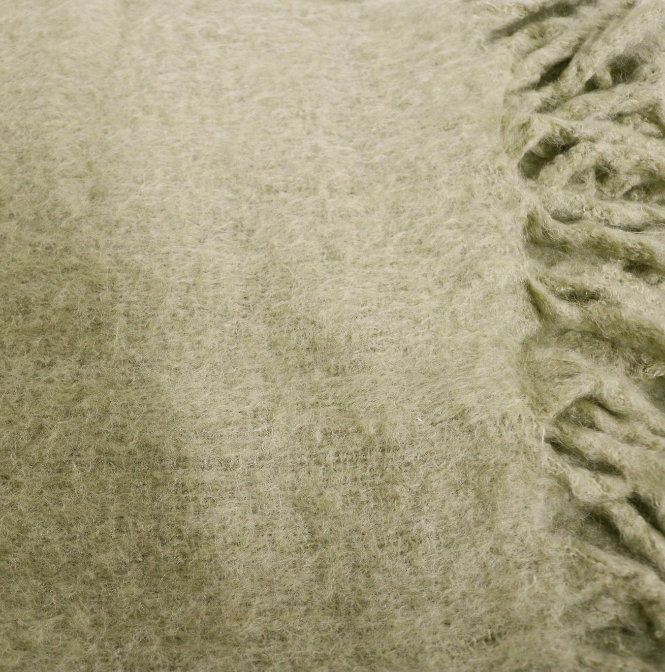 Hidalgo Handwoven Wool Throw Blanket, Light Green, 2.7