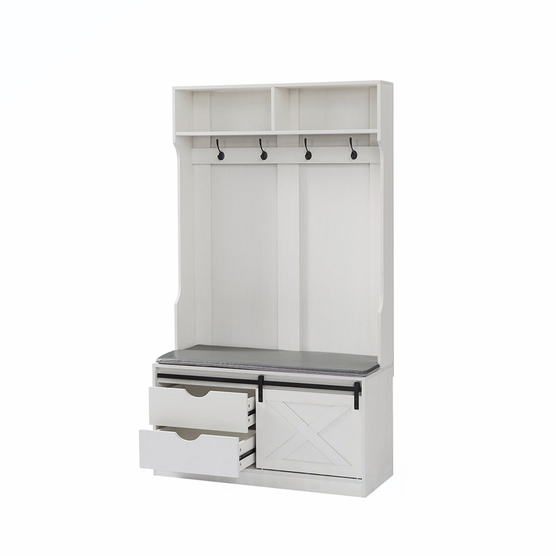 Versatile Hall Tree with Abundant Storage for Various Rooms