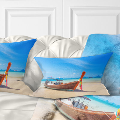 Coussin lombaire de mer tropical avec bateau