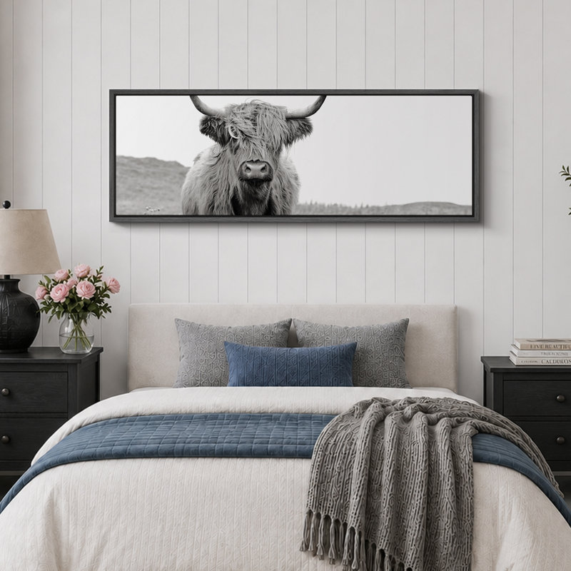 «Animals Highland Cow», portrait en noir et blanc sur toile, H 20 po x l 60 po, Black
